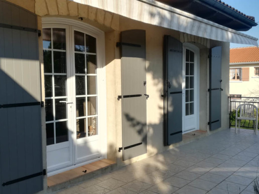 Pose de volets en charente